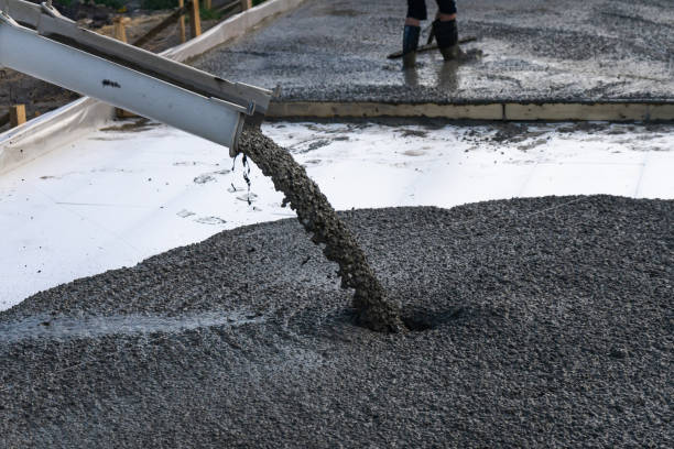 Best Concrete Driveway Installation  in Grand Rapids, MN